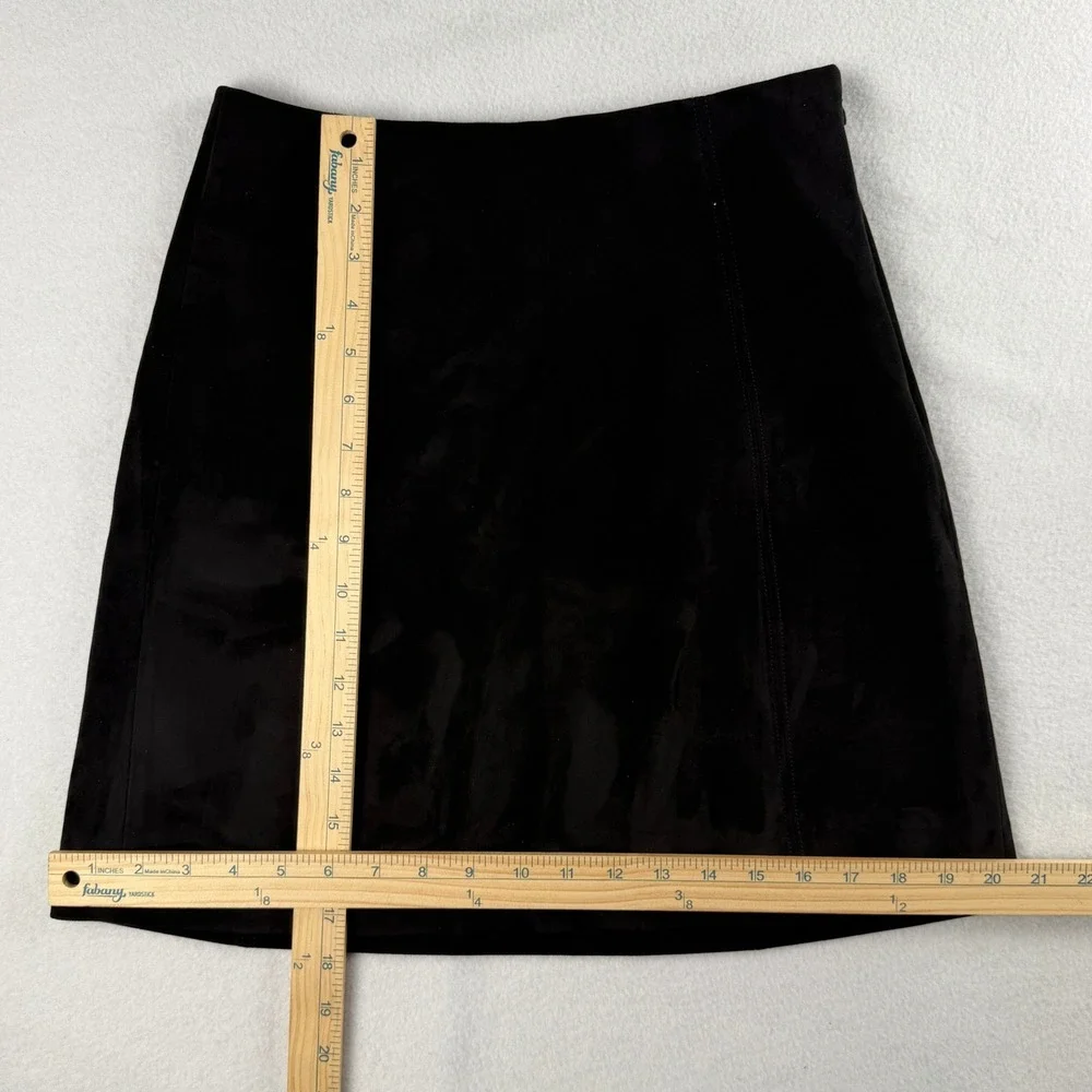 Babaton Women's Hopper Faux Suede Mini Skirt Black Sz 4